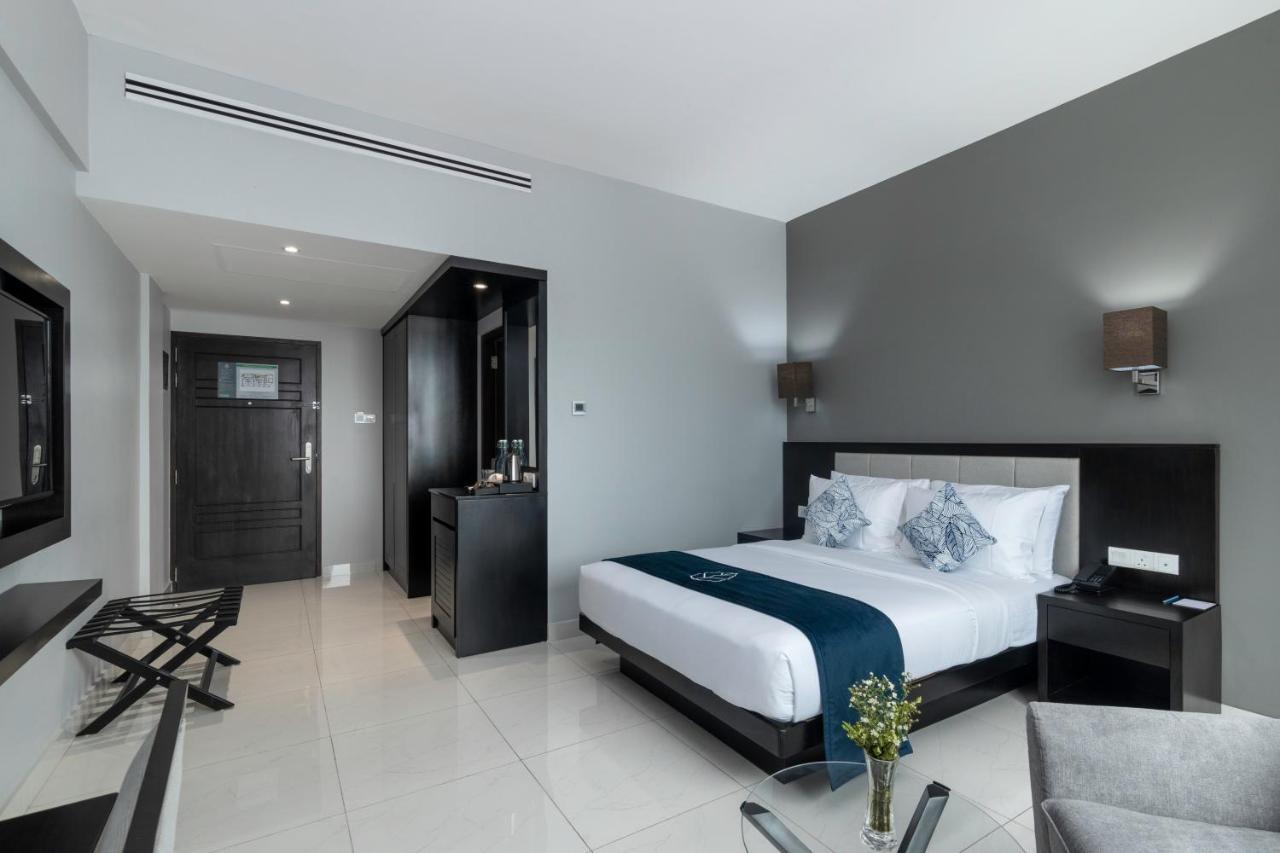 Maradha Colombo Hotell Exteriör bild