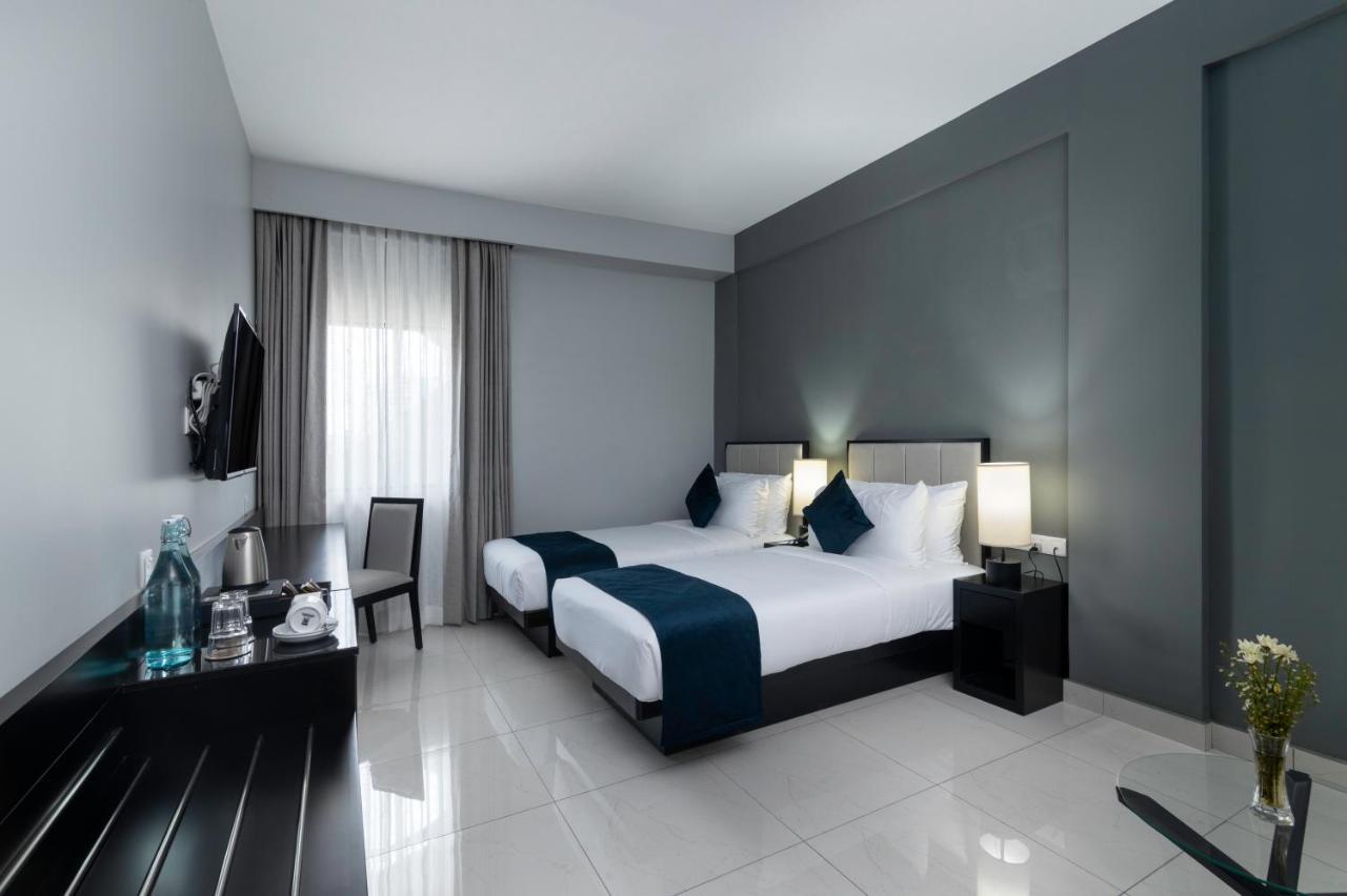 Maradha Colombo Hotell Exteriör bild