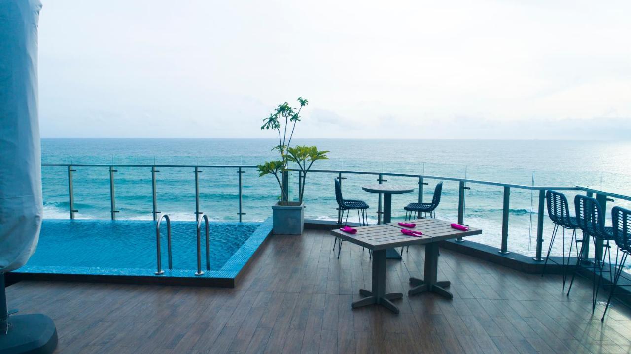 Maradha Colombo Hotell Exteriör bild