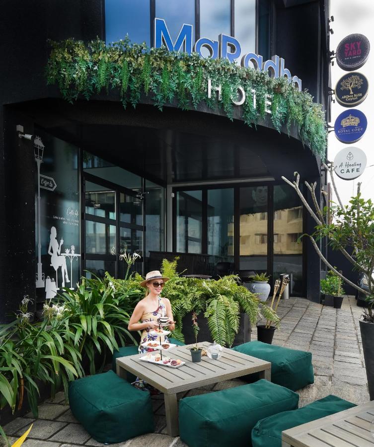 Maradha Colombo Hotell Exteriör bild